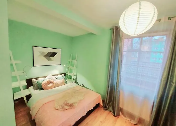 Apartmán Vacationclub - Nadrzeczna 2b 10 *